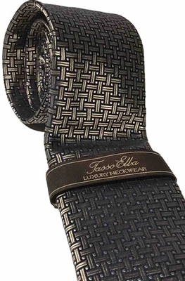 Gravata masculina Tasso Elba 100% seda jacquard geométrica marrom ouro branco COM ETIQUETAS - Imagem 1 de 4