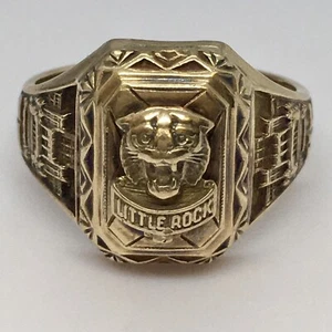 10K Gold Ring Little Rock 1945 Class Retro Era 5.6 Gram Size 7.75 Hallmark - Picture 1 of 7