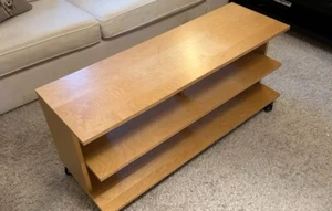 Neuwertiges Lowboard TV- oder Schuhschrank (Esche) - Bild 1 von 2