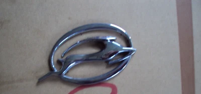 2002 - 2009 Chevy Impala Pillar roof emblem Passenger side RH badge chrome Foto 1 de 4