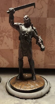 Eaglemoss Herr der Ringe Sammelfigur Nr. 70 - Uruk Hai General in Helms Klamm  - Bild 1 von 2