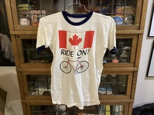 T-shirt sottile vintage anni 80 CANADA CYCLING bianca Ringer RIDE ON 10 SPEED TG S/M - cool - Foto 1 di 14