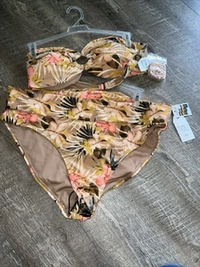 Time And Tru Women's Bikini Bathing Swim Suit Size Medium 8-10 NWT Top & Bottom - Picture 1 of 2