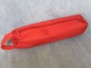 Bolsa de Herramientas YAMAHA XT 500 600 660 750 1200 XTZ ZE Bolsa de Herramientas Tuerna Roja 29-038 - Imagen 1 de 10