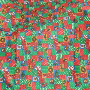 VINTAGE CHRISTMAS FABRIC SM POSTAGE STAMP SIZE PATTERN RED SANTA TREES DEER BTY - Picture 1 of 5