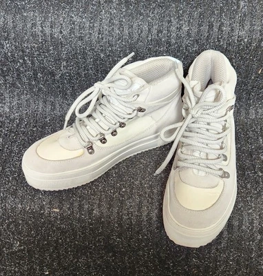 Women's AQUA Bash White Leather & Suede High Top Platform Sneaker Size 9 - Image 1 of 4