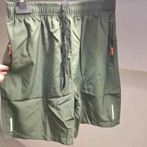 Pantalones Cortos de Vellón Verde para Hombre 2XL | Calce Relajado Verano Informal Ropa de Gimnasio - Imagen 1 de 8