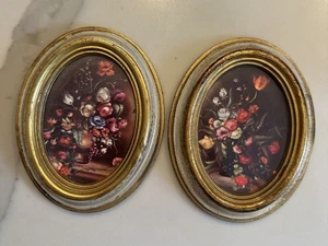 Set of 2 Vintage Floral Still-Life Prints Oval Gold Frames Made in Italy 4.5 - Picture 1 of 24