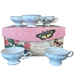 Mikasa Chalfonte 9345 Teetassen blau weiß Blumenmuster Vintage Fine China - Bild 1 von 6