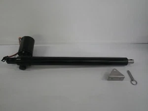 NEW SEA RAY ELECTRIC HATCH ACTUATOR 12 VOLT SEARAY PART # 1799988 - Picture 1 of 3