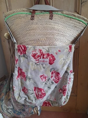 CATH KIDSTON VINTAGE VELVET FLORAL MESSENGER BAG. BOHO. SHOULDER/CROSSBODY. - Image 1 of 4