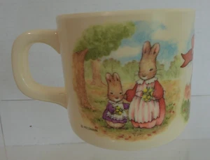Vtg Peter Rabbit Sweet Family PECO Child's Melamine Ware Plastic Cup - Picture 1 of 6