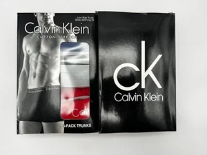 Calzoncillos Calvin Klein de tiro bajo de algodón elástico para hombre - Paquete de 3 definidores del cuerpo - Imagen 1 de 15