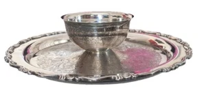 Vintage Oneida USA Silver Plated One Piece Snack, Crudite & Dip Serving Plate - Picture 1 of 7