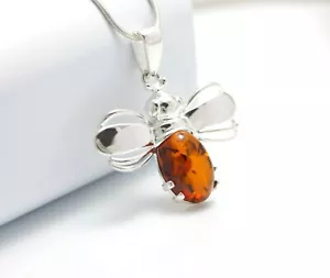 NATURAL BALTIC AMBER Jewellery STERLING SILVER 925 Bee PENDANT NECKLACE & Box - Picture 1 of 10
