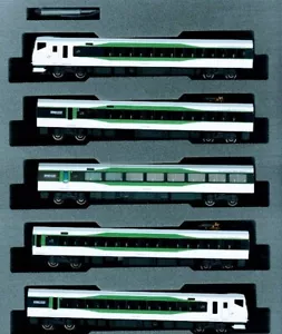 Kato 10-1884 Series E257 5000 "Kusatsu; Shima/Akagi" 5-Car Set N Scale - Picture 1 of 3