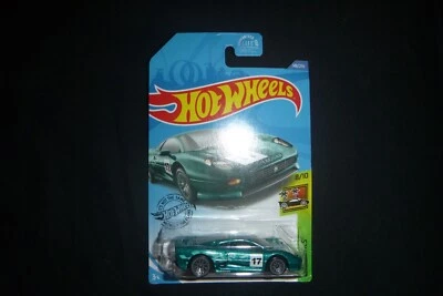 Hot Wheels HW Exotics Jaguar XJ220 8/10 - Image 1 of 2