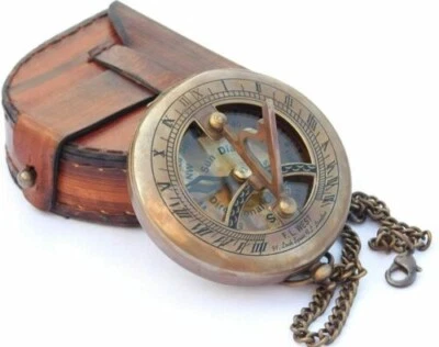 New Vintage Maritime Pocket Sundial Compass Nautical Brass With Antique Leather Foto 1 de 4