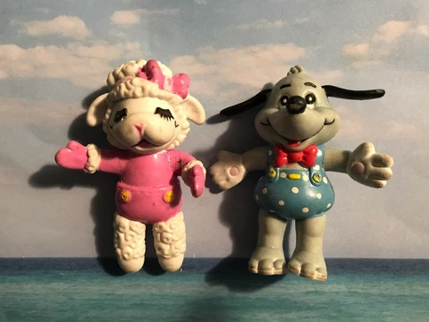 RARE HTF SHARI LEWIS LAMB CHOP & HUSH PUPPY CAKE TOPPERS FIGURES Cover