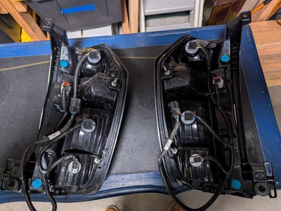 2024 Suburban Brake Light Assembly (7k Miles Before Removing) Foto 1 de 2