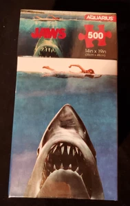 Rompecabezas JAWS 500 piezas raro caja vertical 14"x 19"/película clásica de tiburones - Imagen 1 de 2