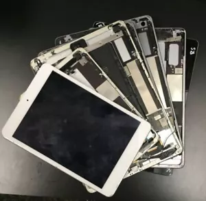 Lot of iPad ,16gb, Wifi, Cellular - Picture 1 of 1