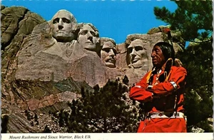 Vintage Postcard MT Rushmore & Sioux Indian Warrior Black Elk Keystone SD - Picture 1 of 3