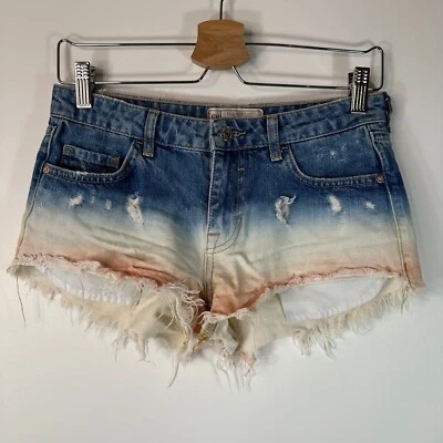 Pantalones cortos de mezclilla Free People Cut Off azul envejecido teñidos con ácido para mujer 24 Foto 1 de 4