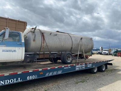 Резервуар для хранения воды на 2500 галлонов (питьевый) - Изображение 1 из 3