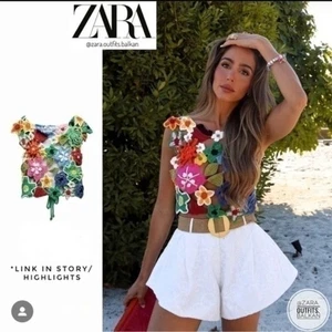 Top all'uncinetto floreale ZARA 0021/006 - Foto 1 di 16