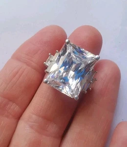 Anello in argento sterling con zirconi, misura L. R8L - Foto 1 di 3