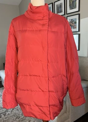 Abrigo acolchado de plumón Jill Chloë talla grande Foto 1 de 4