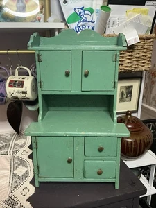 ANTIGUA MINIATURA DE MADERA Hecha a Mano ARMARIO HUTCH JUGUETE PARA NIÑOS VENDEDOR MUESTRA? - Imagen 1 de 22