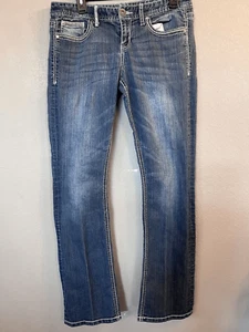 Maurices Straight Leg Distressed Jeans With Embroidery Size 7/8R - Picture 1 of 7
