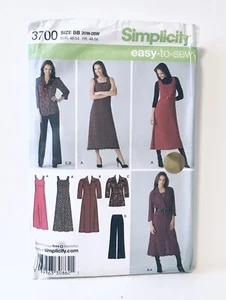 Simplicity 3700 - Damen Top, Kleid & Hose - Größe BB (20W-28W) - Bild 1 von 2