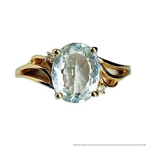 10k Yellow Gold Oval Cut Aquamarine & Diamond Ring 