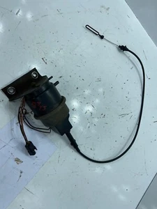 Jeep Wrangler YJ 87-90 Cruise Control Servo Cable Bracket 53005208 - Picture 1 of 6
