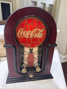 Coca Cola Stained Glass Look AM/FM Radio 2001 - Light & Radio Works - Picture 1 of 8