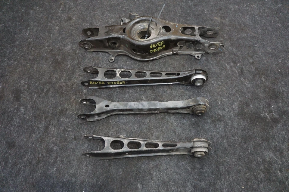 Conjunto de 4 Braços de Controle Inferiores Traseiros Direitos 22974128 Chevrolet Camaro Zl1 16-22 *Nota - Imagem 1 de 4