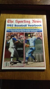 Sporting News 1982 Baseball Yearbook EX Valenzuela/Rollie Fingers - Picture 1 of 1