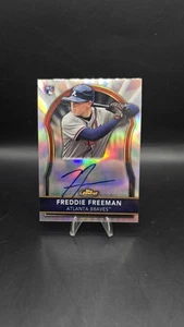 2011 Topps Finest Chrome Refractor RC 72 Freddie Freeman Autographed Card /499 - Picture 1 of 2