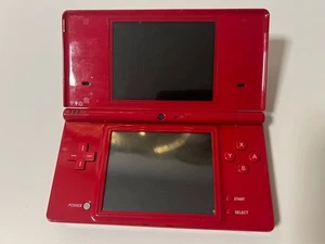 Nintendo DSi rojo defectuoso - Imagen 1 de 3