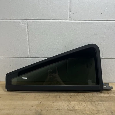 Land Rover LR2 2008-2012 conductor cuarto trasero izquierdo ventana vidrio OEM Foto 1 de 4