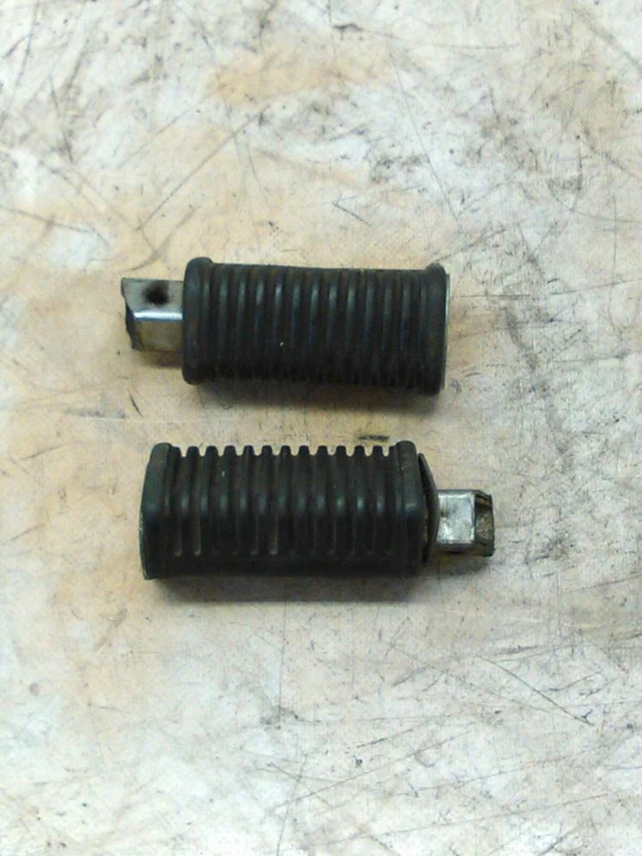 PAR DE ESTRIBERAS TRASERAS PARA HYOSUNG GV 250 B AQUILA DE 2009 (e43203) Foto 1 de 1