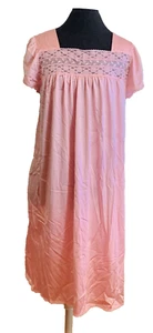 Camisón Vintage Vanity Fair Rosa Bordado Rosa Brotes Encaje Gorra Manga L? - Imagen 1 de 9