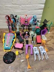 Mattel Monster High Freaky Fusion Bonita Femur Doll Big Lot Dolls Accessories - Picture 1 of 12