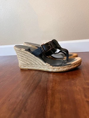 Burberry Women's Nova Check Slip On Platform Sandal Size 39.5 EU - Image 1 of 4