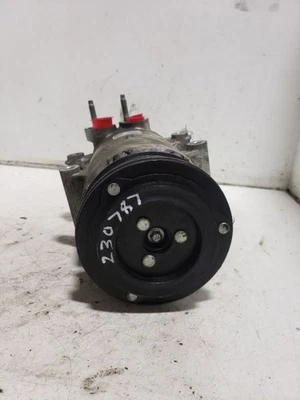 Alternador sin turbo compatible con 11-19 FIESTA 695764 Foto 1 de 4