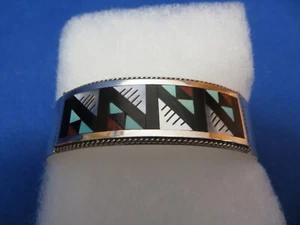 ZUNI Silver Carved Turquoise Bracelet Hand Carved Bench Made Othole Free Ship - Picture 1 of 7