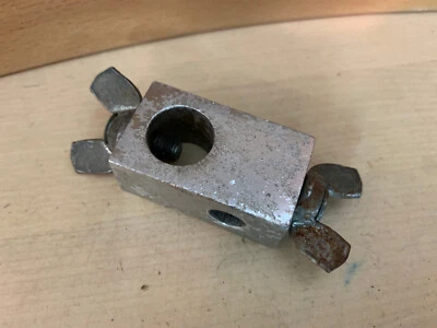 LUDWIG AÑOS 70 De Colección Sin Piernas Hi-Hat Soporte Abrazadera 90 Grados Montaje Parte 5/8" Diam. Foto 1 de 4